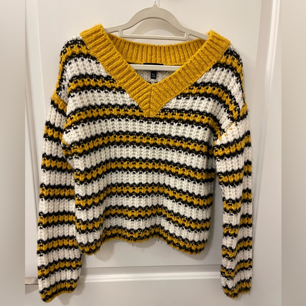 Topshop Yellow Striped V-neck Knitted Sweater